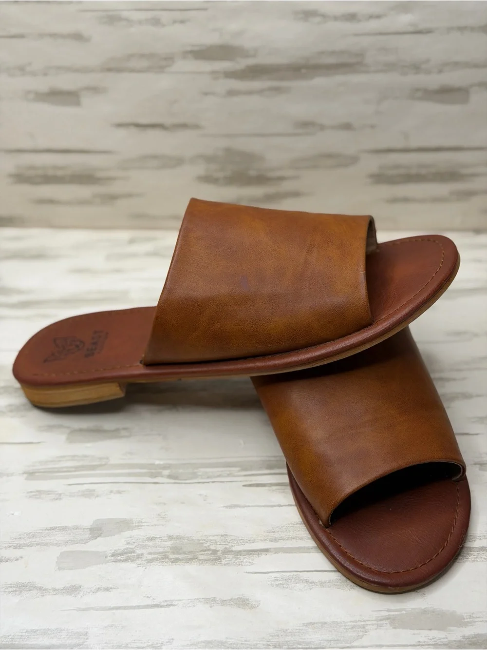 BEAST FASHION good preowned
